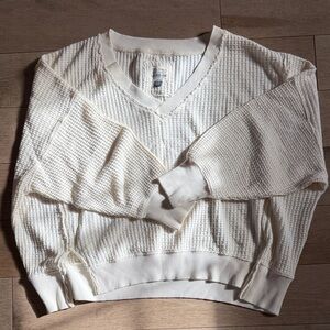 American Eagle Cream Waffle Knit Sweater